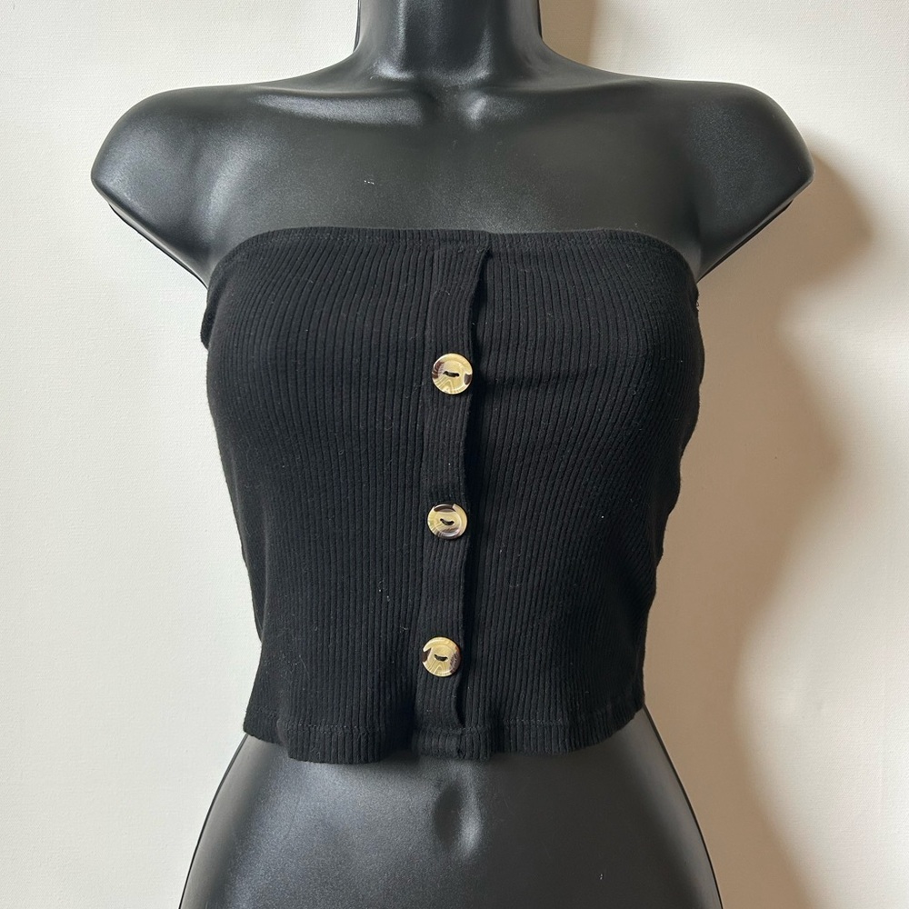 𝐓𝐔𝐁𝐄 𝐓𝐎𝐏 • Ribbed Button Down